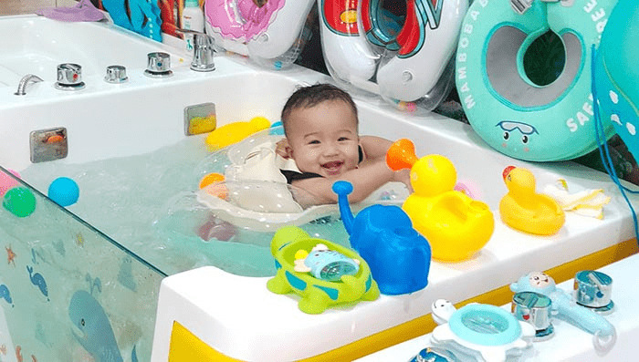 Lưu ý khi sử dụng bồn tắm massage cho bé