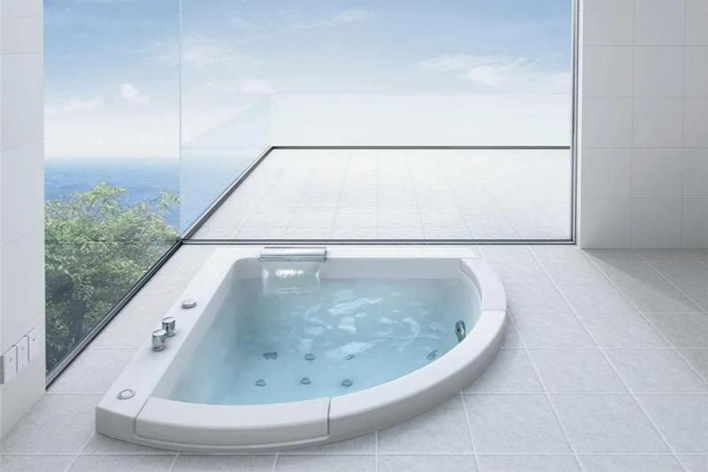 Bồn tắm tone trắng thanh lịch 