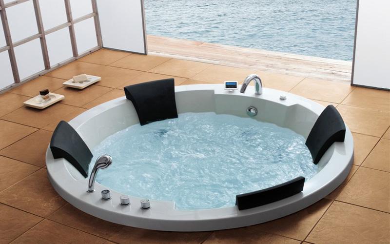 Mẫu bồn tắm hình tròn bắt mắt
