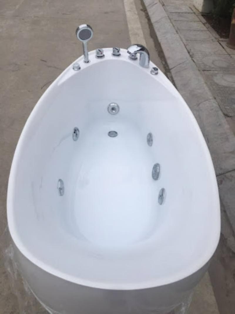 Bồn tắm sục massage hình oval