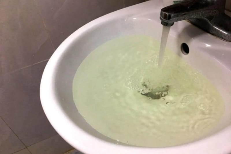 Những nguyên nhân phổ biến khiến lavabo rửa mặt bị tắc nghẽn