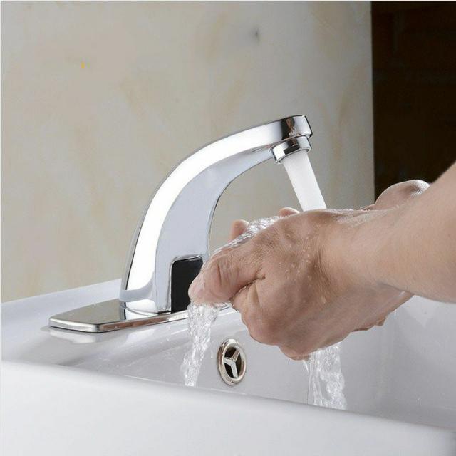 Ưu điểm  và nhược điểm vòi lavabo cảm ứng