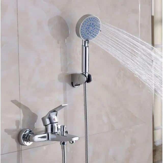 Vòi lavabo có cần sen kèm